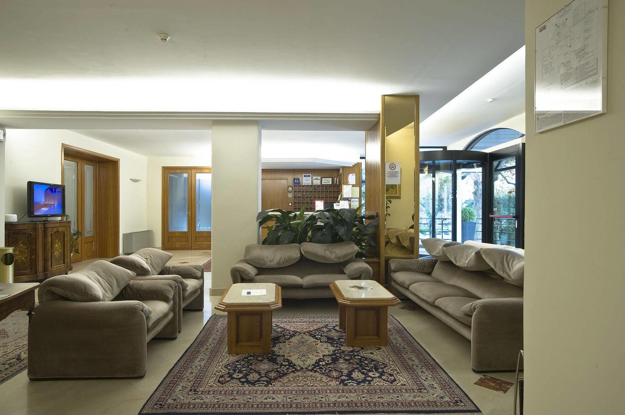 Hotel Villa Ricci & Benessere Chianciano Terme Εξωτερικό φωτογραφία